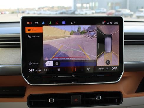 New 2025 Volkswagen ID. Buzz 1st Edition image 14