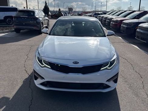 Used 2019 Kia Optima EX w/ EX Premium Package image 2