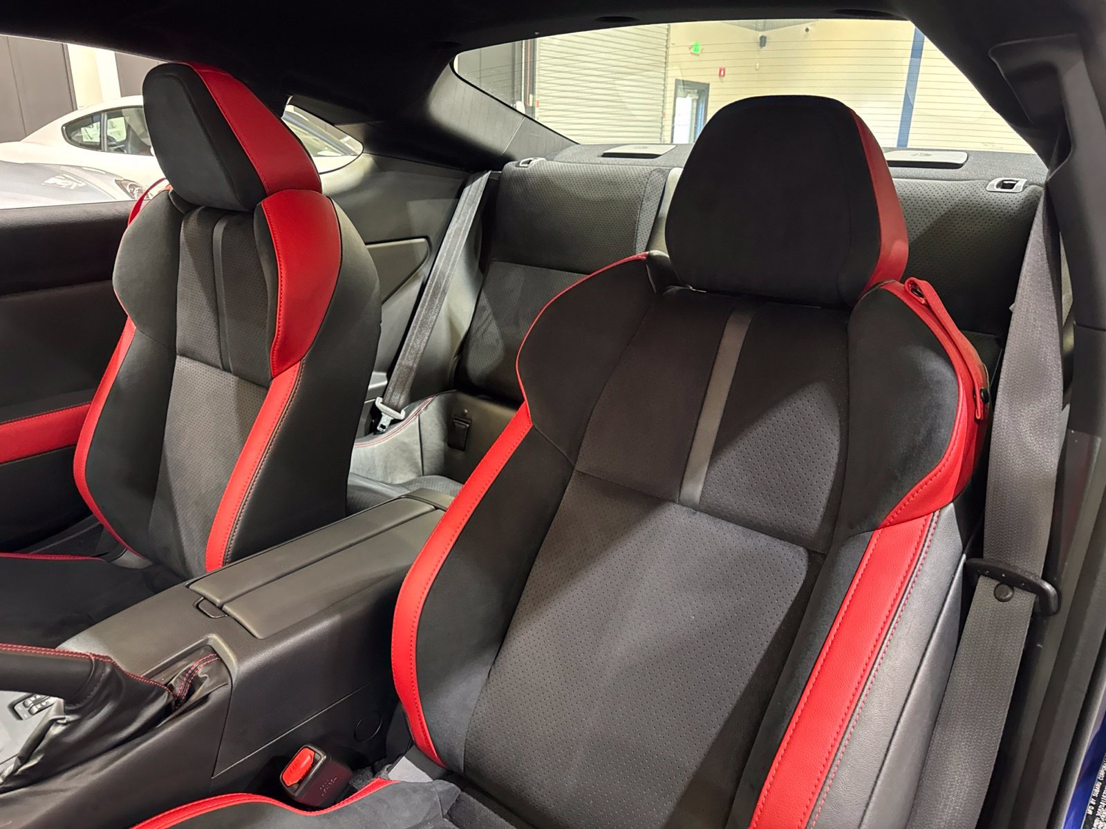 Used 2025 Subaru BRZ Limited w/ Popular Package 2 RWD image 21