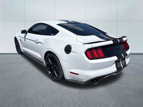 Used 2016 Ford Mustang GT Premium w/ Equipment Group 401A RWD image 2