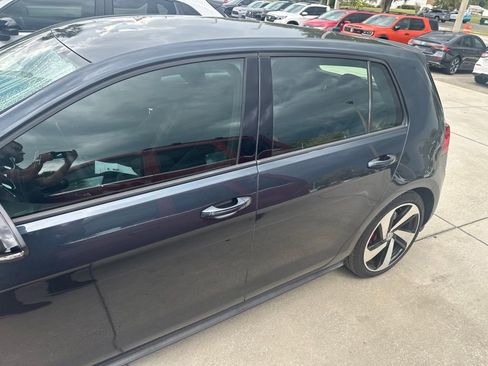 Used 2021 Volkswagen Golf 4-Door FWD image 4