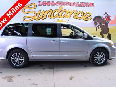 Used 2016 Dodge Grand Caravan SE