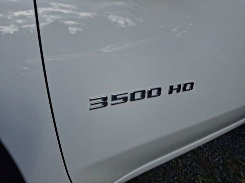 New 2025 Chevrolet Silverado 3500 LT w/ Convenience Package image 5