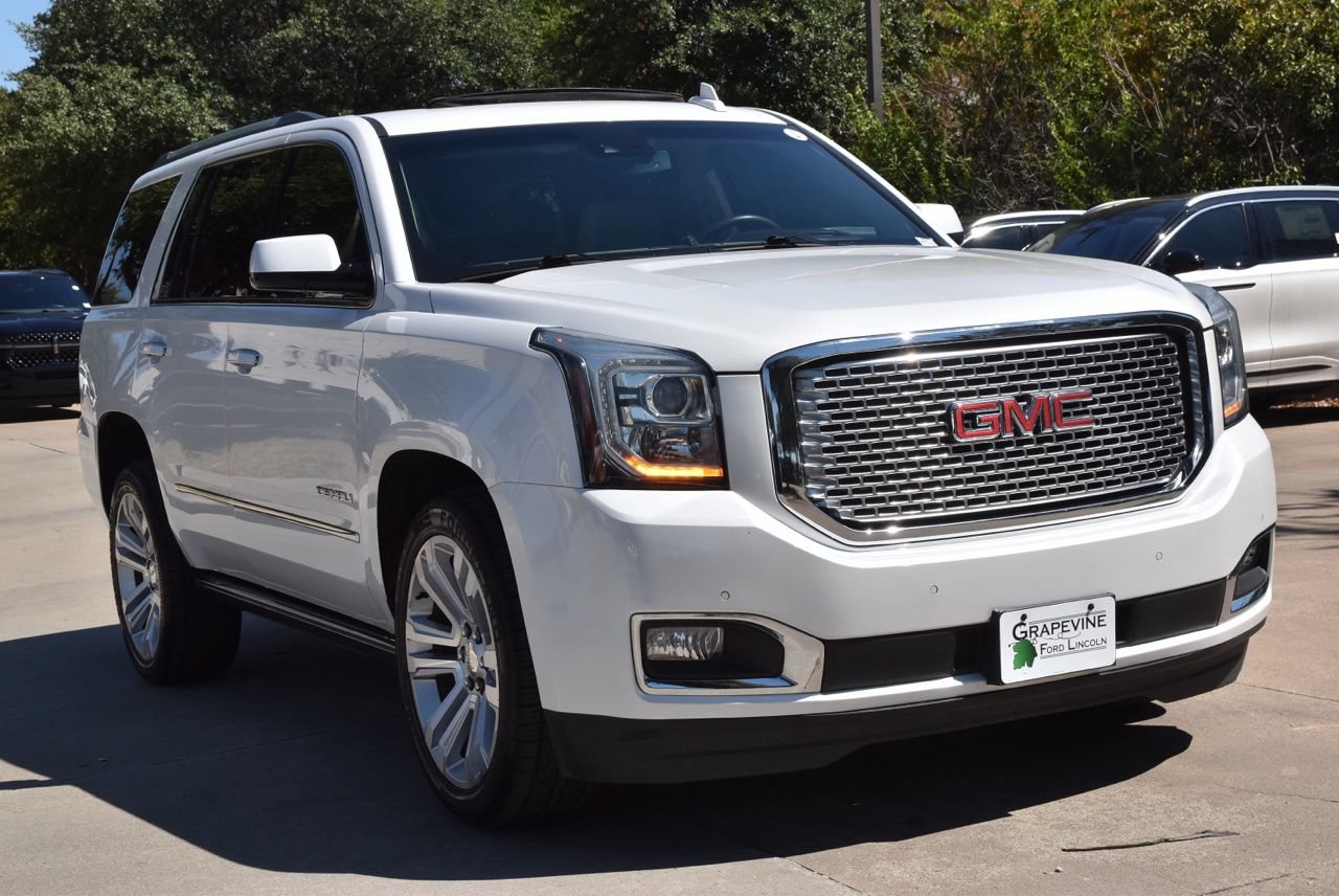 Used 2017 GMC Yukon Denali w/ Open Road Package AWD/4WD image 4