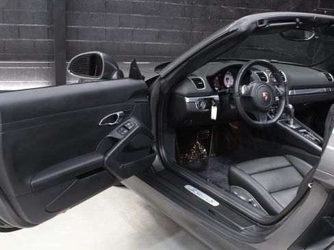 Used 2014 Porsche Boxster S RWD image 43
