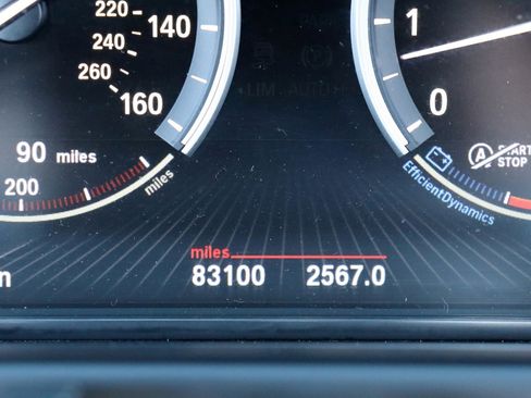 Used 2013 BMW 650i xDrive Convertible image 26