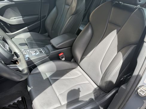 Used 2018 Audi A3 e-tron Premium w/ Sport Package FWD image 31