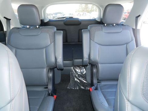 Used 2026 Ford Explorer Active w/ Active Comfort Package image 13