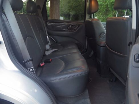 Used 2003 MAZDA Tribute ES AWD/4WD image 13