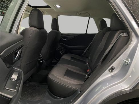 Used 2025 Subaru Outback Premium w/ Popular Package #1A AWD/4WD image 60