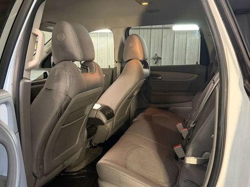 Used 2017 Chevrolet Traverse LS AWD/4WD image 6