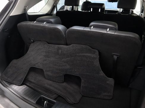 Used 2023 Kia Sorento S w/ Panoramic Sunroof Package image 14