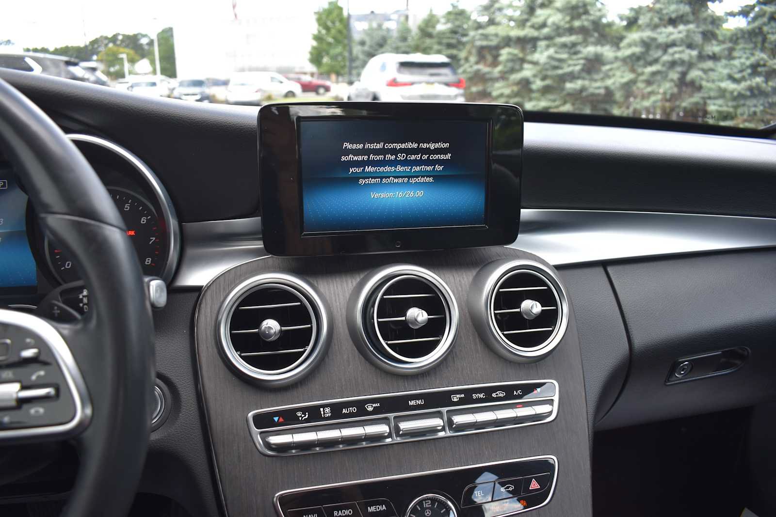 Used 2019 Mercedes-Benz C 300 4MATIC Sedan image 19