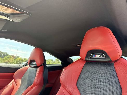 Used 2023 BMW M4 xDrive Competition w/ Executive Package AWD/4WD image 4