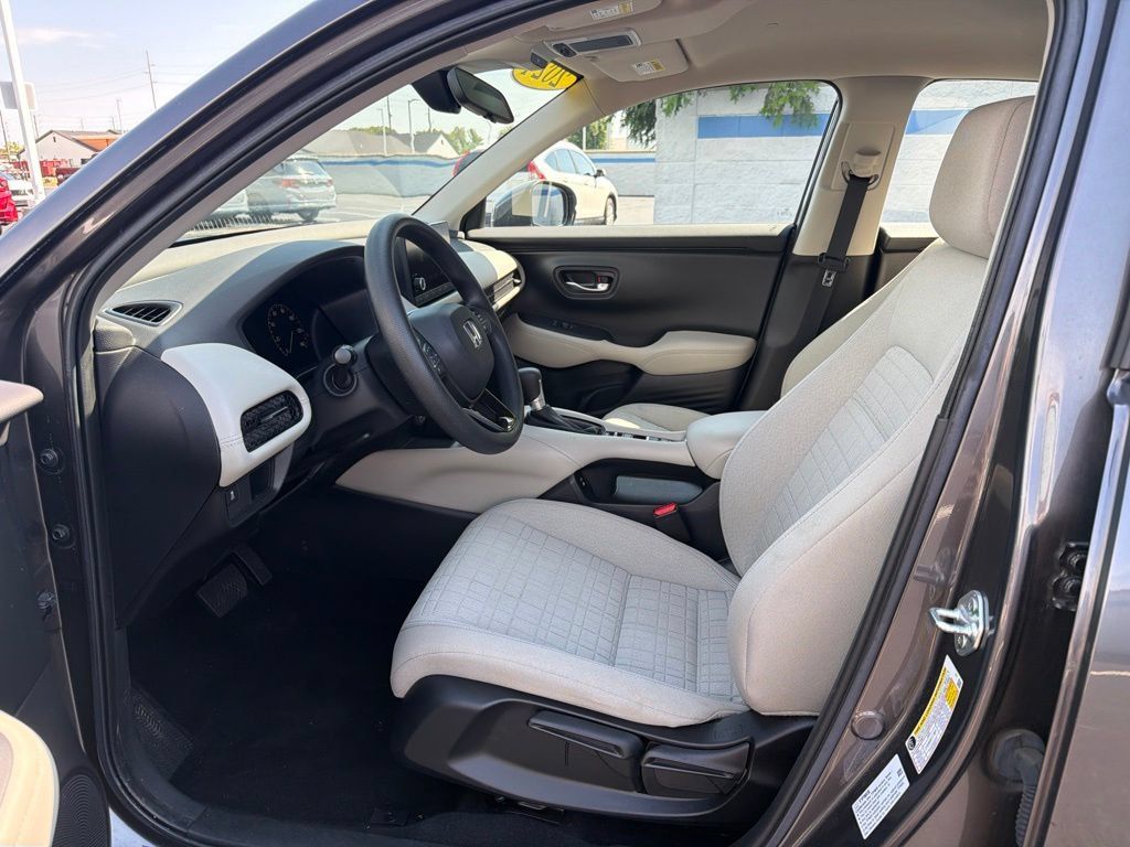 Certified 2024 Honda HR-V LX image 15