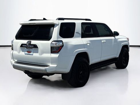 Certified 2023 Toyota 4Runner TRD Off-Road Premium AWD/4WD image 5