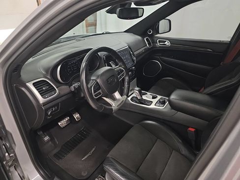 Used 2020 Jeep Grand Cherokee Trackhawk AWD/4WD image 14
