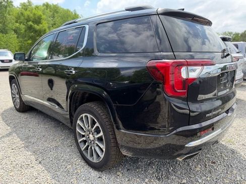 Used 2021 GMC Acadia Denali w/ Denali Technology Package AWD/4WD image 3