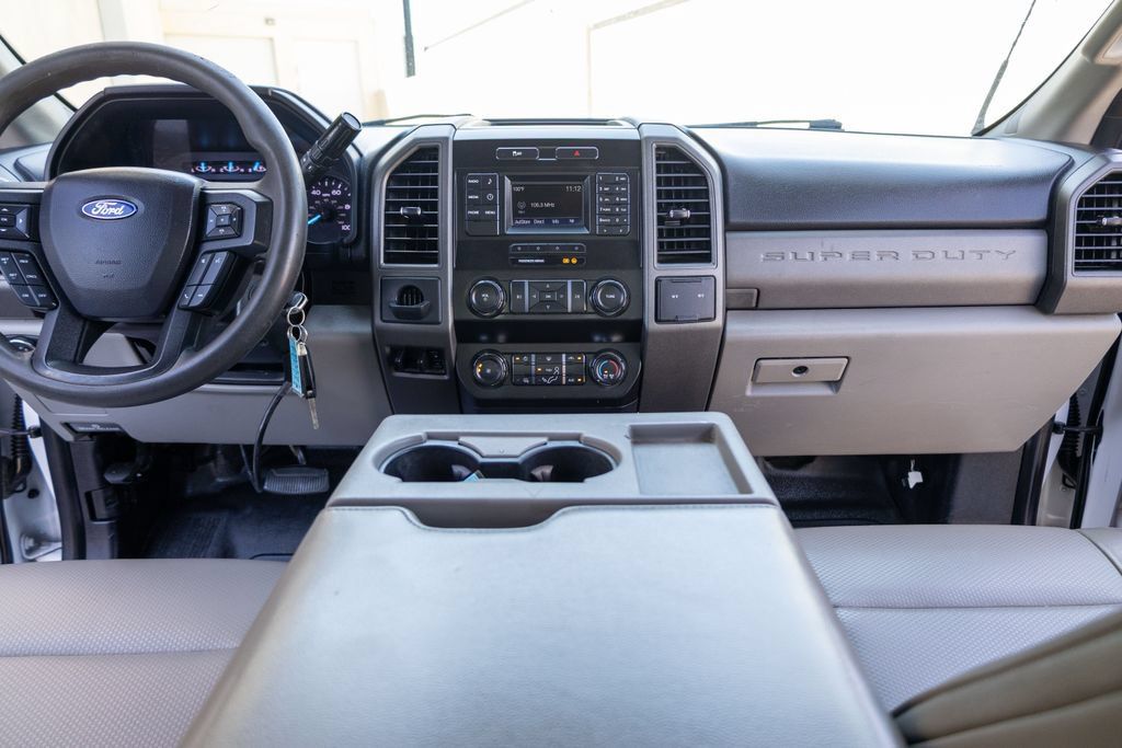 Used 2019 Ford F250 XL w/ STX Appearance Package RWD image 15