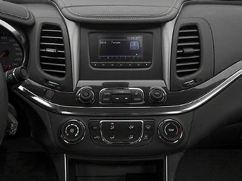 Used 2018 Chevrolet Impala LS image 46