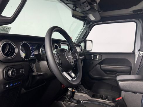 Used 2023 Jeep Wrangler Unlimited Rubicon 4xe image 21