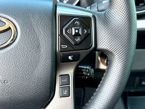 Used 2023 Toyota Tacoma SR5 RWD image 15