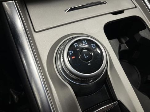 Used 2023 Ford Explorer XLT image 22