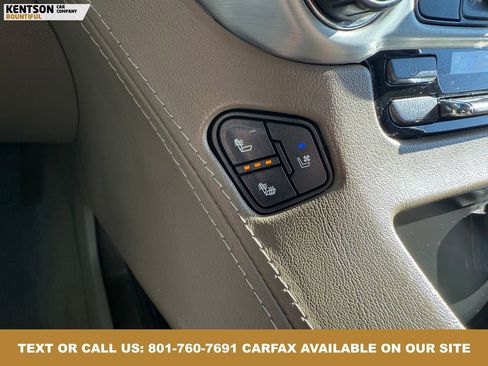 Used 2020 GMC Yukon XL SLT w/ Open Road Package image 28