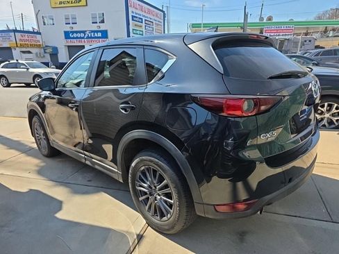 Used 2020 MAZDA CX-5 Touring image 5