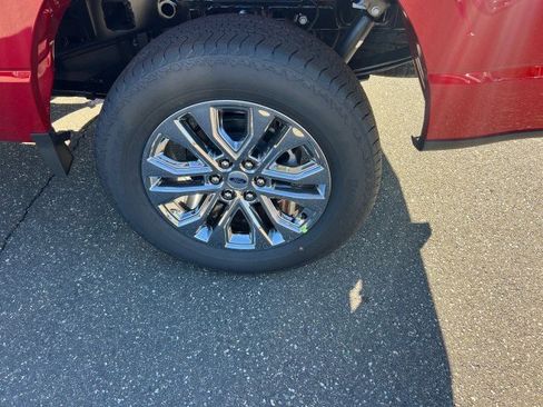 New 2025 Ford F150 Lariat w/ Equipment Group 501A Mid image 19