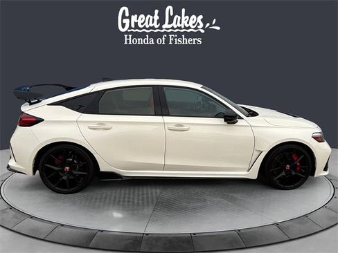 Used 2023 Honda Civic Type R image 6