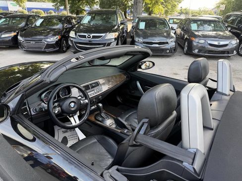 Used 2008 BMW Z4 3.0i RWD image 22
