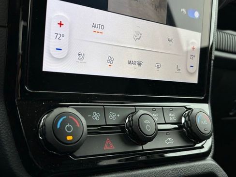 New 2025 Ford Ranger Lariat w/ FX4 Off-Road Package image 36