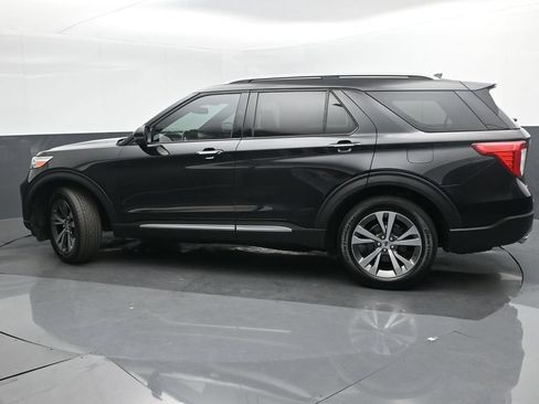 Used 2020 Ford Explorer Platinum AWD/4WD image 32