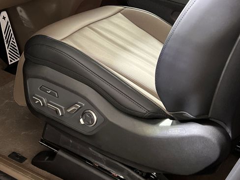 New 2026 Kia EV9 GT-Line image 12