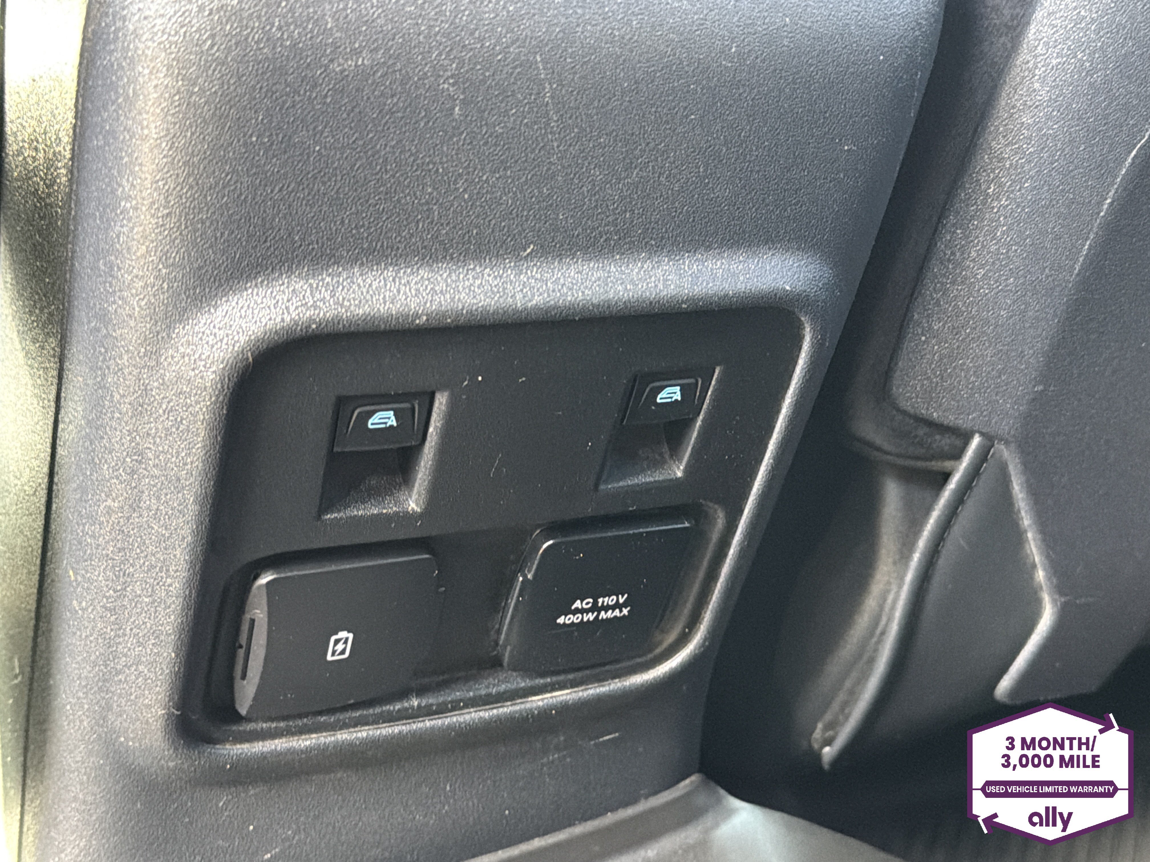 Used 2023 Ford Bronco Badlands w/ Sasquatch Package AWD/4WD image 14
