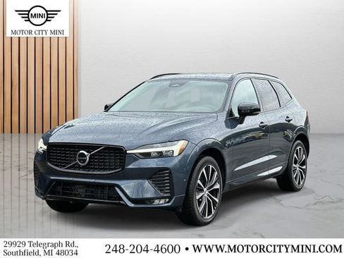 Used 2023 Volvo XC60 B6 Ultimate w/ Climate Package AWD/4WD image 8