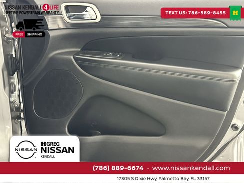 Used 2020 Jeep Grand Cherokee Laredo w/ Laredo X Package image 35