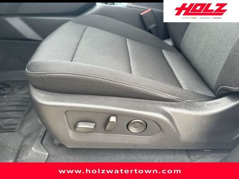Certified 2024 Chevrolet Colorado Trail Boss w/ Advanced Trailering Package AWD/4WD image 12