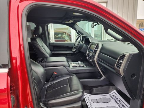 Used 2021 Ford Expedition Max XLT image 15