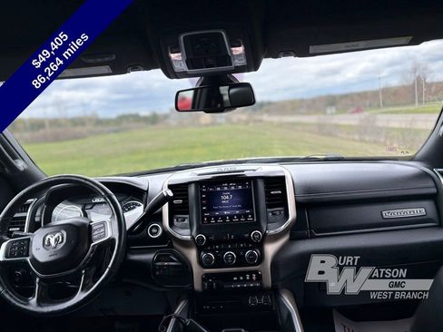 Used 2019 RAM 2500 Laramie w/ Black Appearance Package AWD/4WD image 29