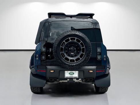 New 2026 Land Rover Defender 110 OCTA AWD/4WD image 4