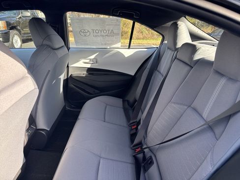 New 2025 Toyota Corolla SE image 23