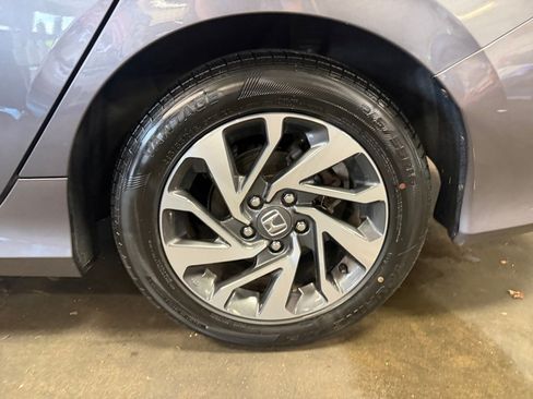 Used 2017 Honda Civic EX image 26