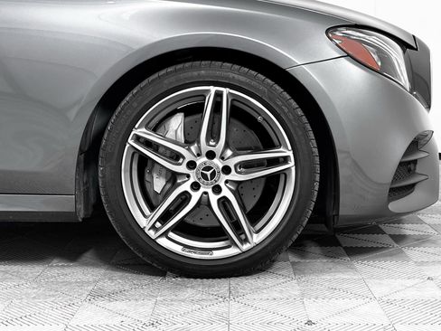 Used 2019 Mercedes-Benz E 450 4MATIC Sedan image 9