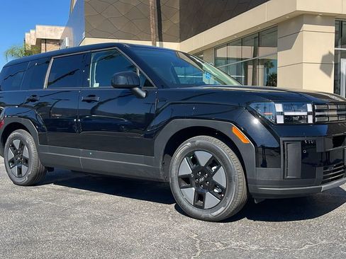 New 2026 Hyundai Santa Fe SE image 1