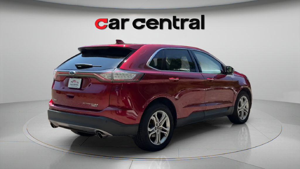 Used 2018 Ford Edge Titanium w/ Equipment Group 301A AWD/4WD image 5