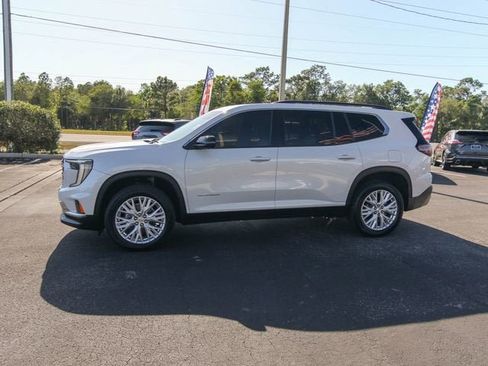 Used 2024 GMC Acadia Elevation w/ Luxury Package AWD/4WD image 5