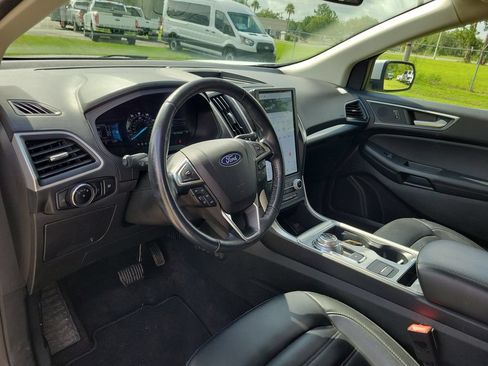 Used 2023 Ford Edge SEL AWD/4WD image 19