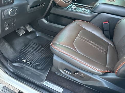 Used 2021 Ford Expedition King Ranch image 29